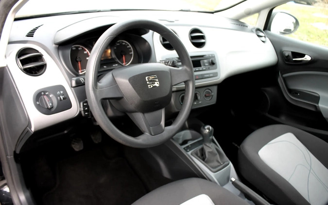 Seat Ibiza cena 26900 przebieg: 156000, rok produkcji 2014 z Oława małe 379